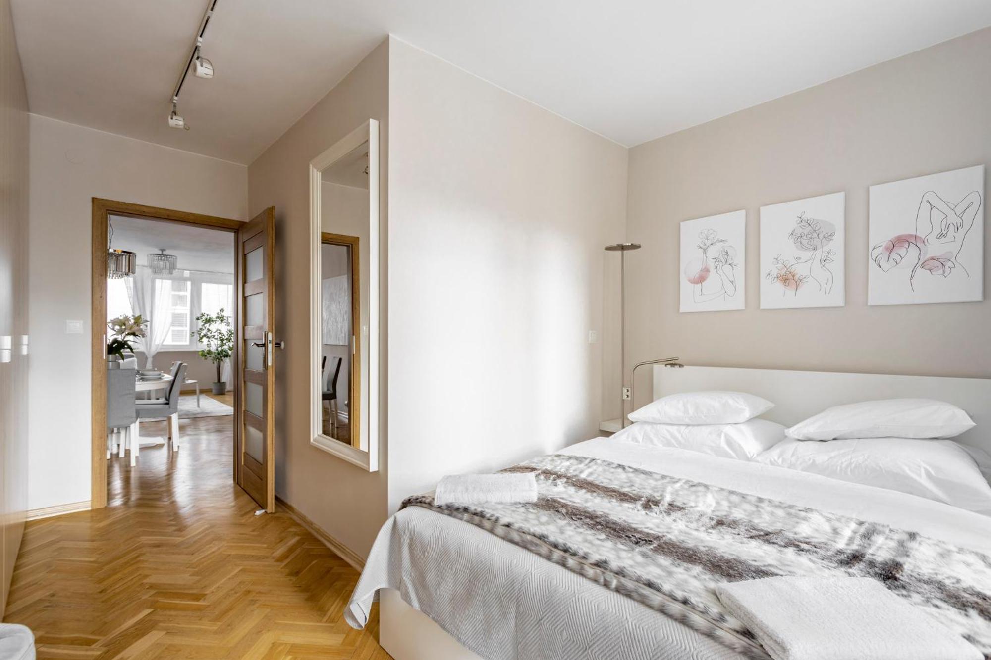Hala Mirowska Apartments Warschau Kamer foto